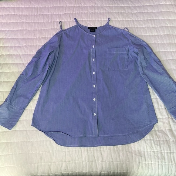 Trouvé Blue Stripe Poplin Blouse with Shoulder Cut Outs in Size Extra Large - Picture 6 of 16